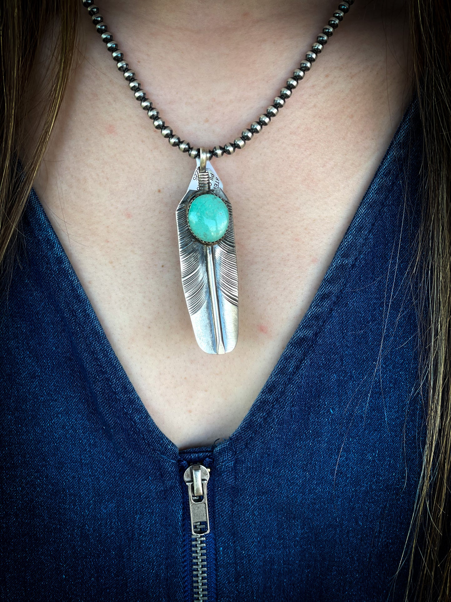 Feather Pendent